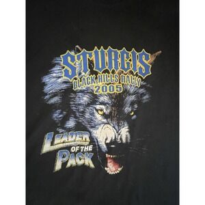 Vintage 2005 Sturgis Black Hills Rally Wolf 2-Sided T-Shirt 2XL Leader of Pack!
